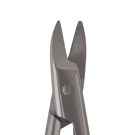 Blades of the Curved Crown & Collar Scissors